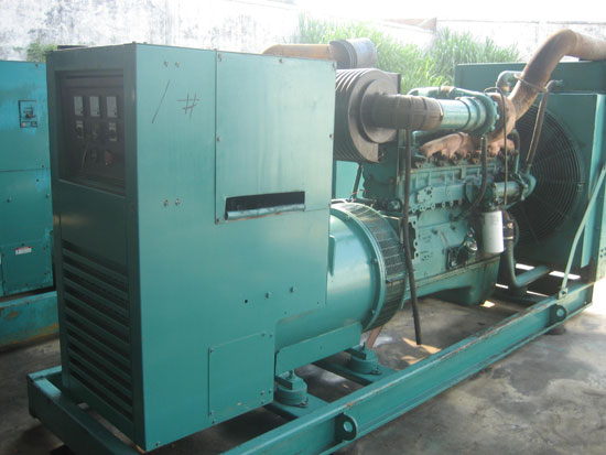 河西租赁发电机- 发电机碳刷磨损的原因是什么