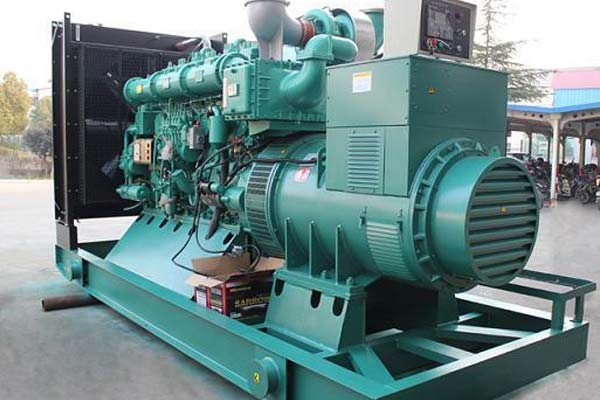 河西工厂发电机应急发电中如何优化燃油储备管理？